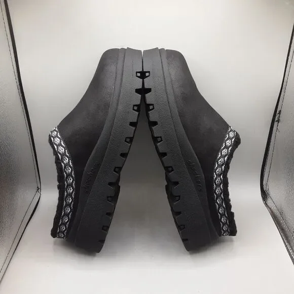 Skechers Black Mules with Silver Detail - Picture 4 of 4